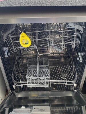 Smeg Dishwasher - Image 3