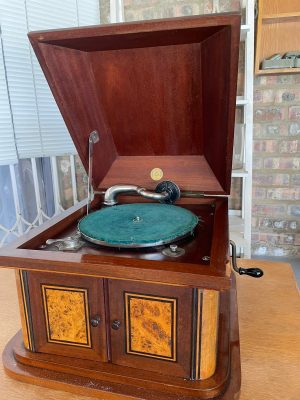 Antique Gramophone - Image 3